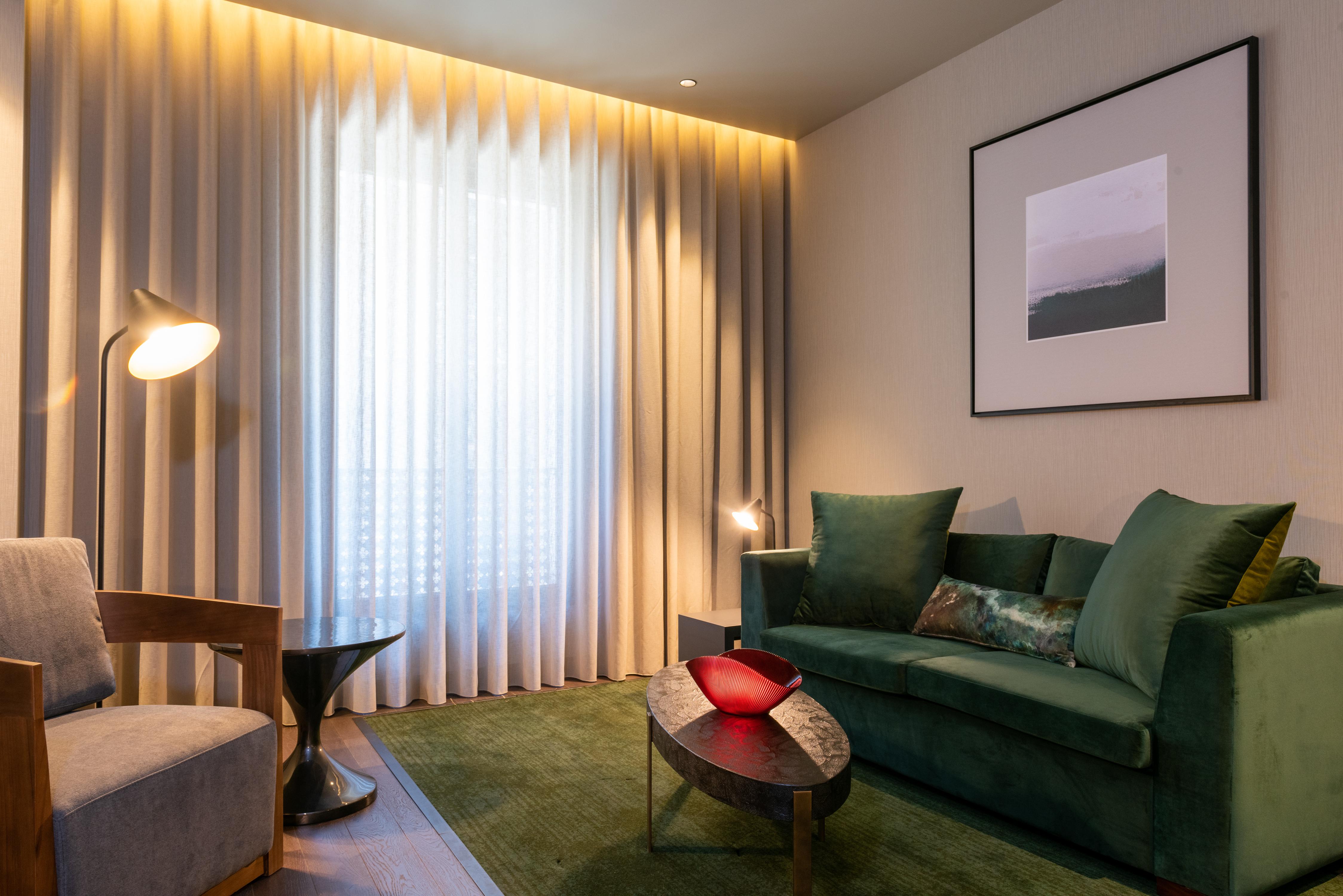 فندق Hilton Porto Gaia فيلا نوفا دي غايا المظهر الخارجي الصورة A living room at the hotel